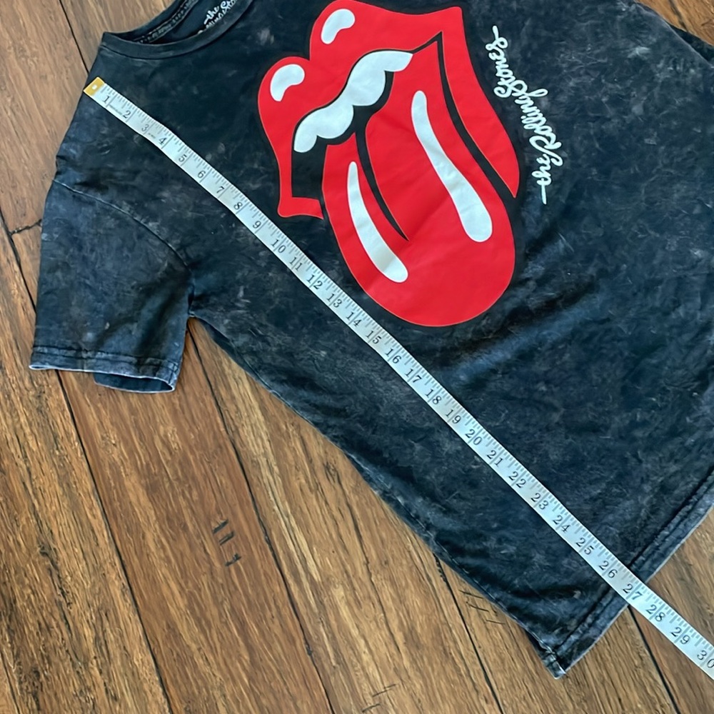 Rolling Stones Graphic T-Shirt - Picture 7 of 7